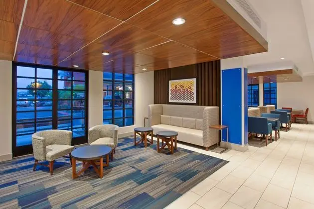 Holiday Inn Express Mira Mesa-San Diego - Lobi