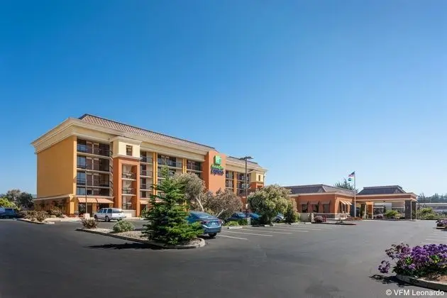 Holiday Inn Express at Monterey Bay