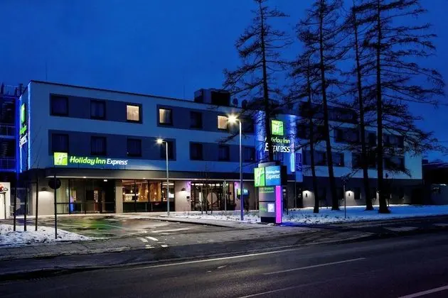 Holiday Inn Express Munich - Olympiapark, an IHG Hotel - Dış Mekan