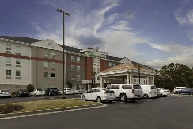 Holiday Inn Express Myrtle Beach BroadwayatThe Bch