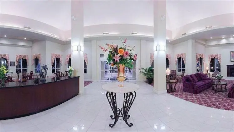 Holiday Inn Express Mystic