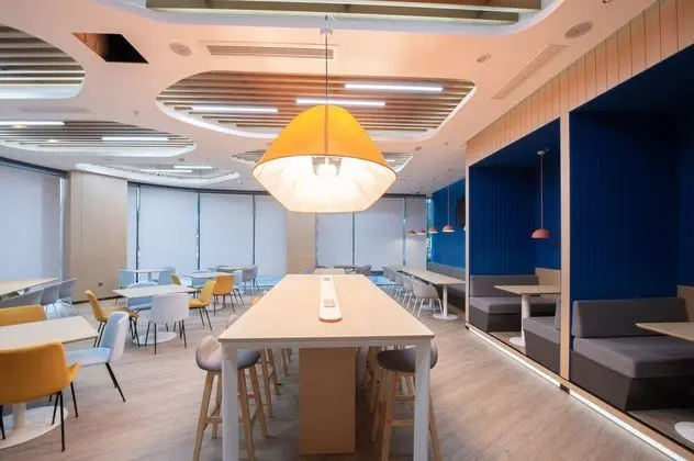 Holiday Inn Express Nantong City Center, An Ihg Hotel - Yerinde Yemek