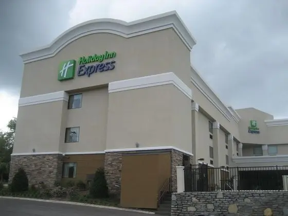 Holiday Inn Express Nashville W I40 / Whitebridge