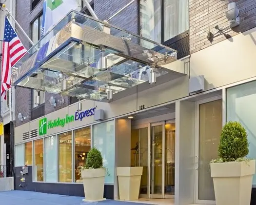 Holiday Inn Express New York City- Wall Street, an IHG Hotel - Genel