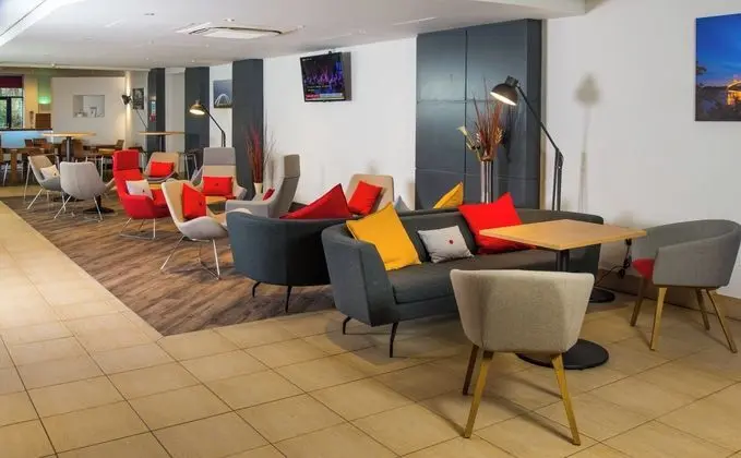 Holiday Inn Express Newport - Dış Mekan