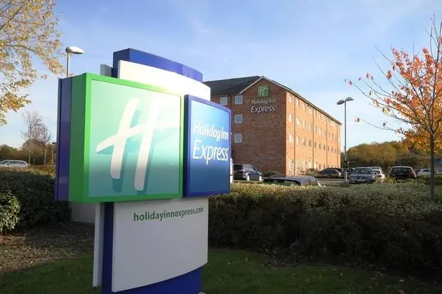 Holiday Inn Express Nuneaton