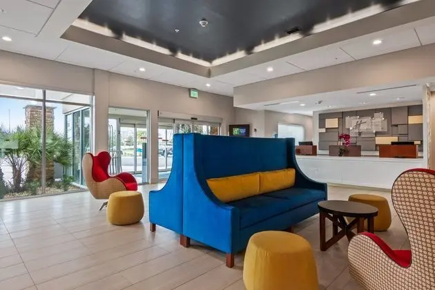 Holiday Inn Express Orlando - Lk Buena Vista Area - Lobi