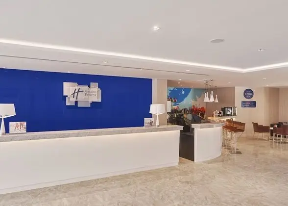 Holiday Inn Express Pattaya Central, an IHG Hotel