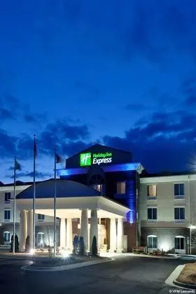 Holiday Inn Express Pembroke