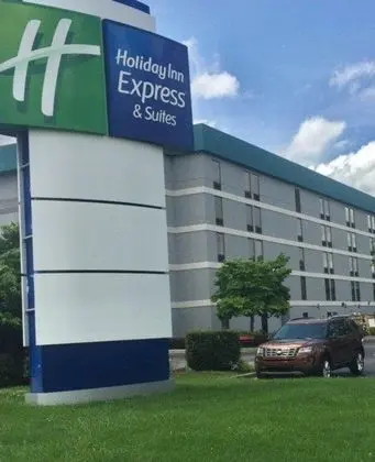 Holiday Inn Express Pigeon Forge / near Dollywood