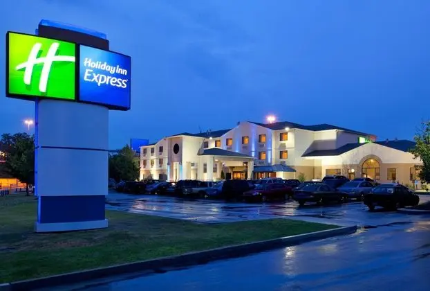 Holiday Inn Express Pittsburgh North Harmarville