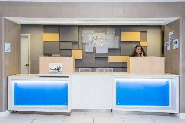 Holiday Inn Express Plymouth - Dış Mekan