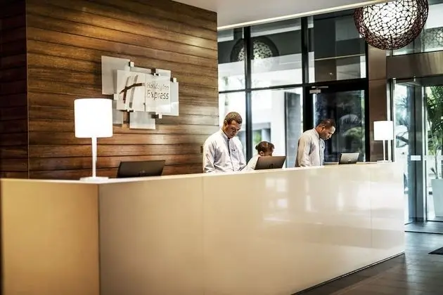 Holiday Inn Express Port Moresby, an IHG Hotel - Lobi