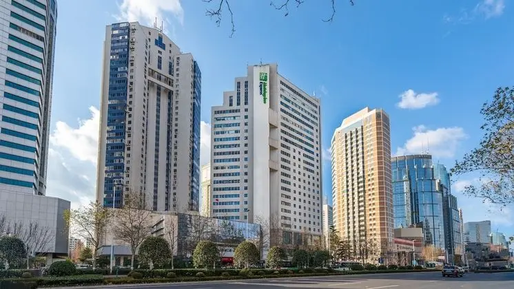 Holiday Inn Express Qingdao City Center, an IHG Hotel - Dış Mekan