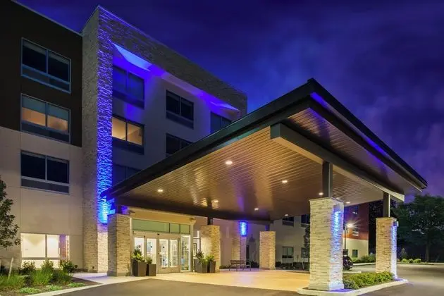Holiday Inn Express QUEENSBURY - LAKE GEORGE AREA - Öne Çıkan Resim