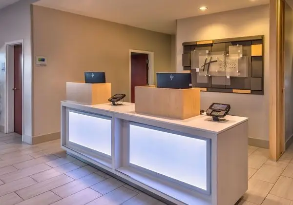 Holiday Inn Express Reno Airport - Dış Mekan