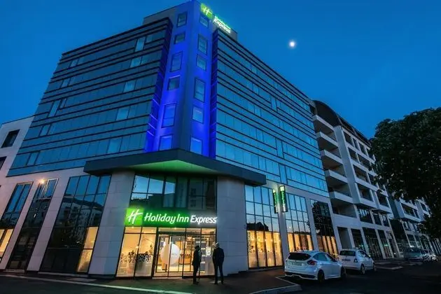 Holiday Inn Express Rouen Centre - Rive Gauche, an IHG Hotel