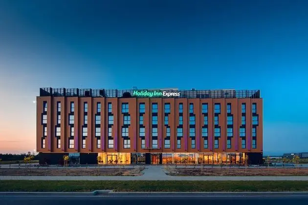 Holiday Inn Express Rzeszow Airport, an IHG Hotel