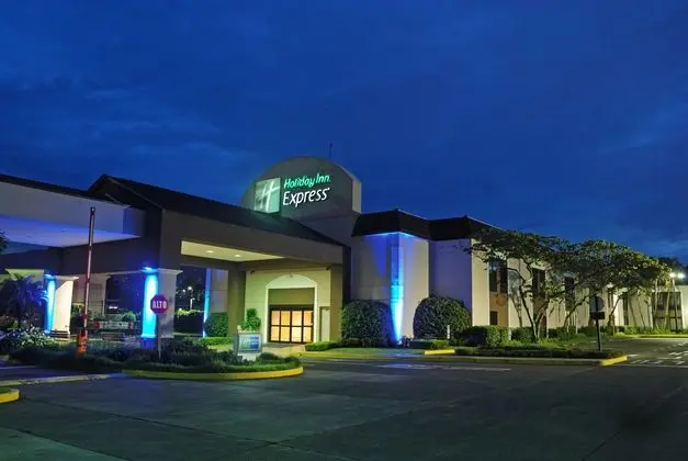 Holiday Inn Express San José Costa Rica Airport