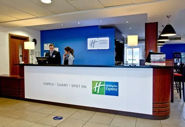 Holiday Inn Express Shrewsbury - Dış Mekan