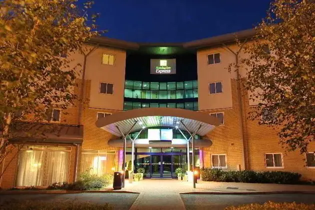 Holiday Inn Express Southampton M27 Jct 7
