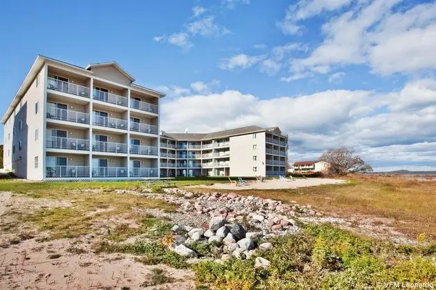 Holiday Inn Express St. Ignace-Lake Front