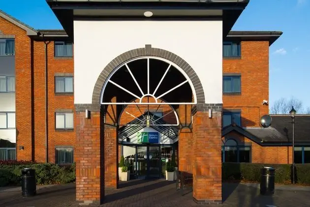 Holiday Inn Express Stafford, an IHG Hotel - Dış Mekan