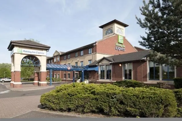 Holiday Inn Express Strathclyde Park M74, Jct.5