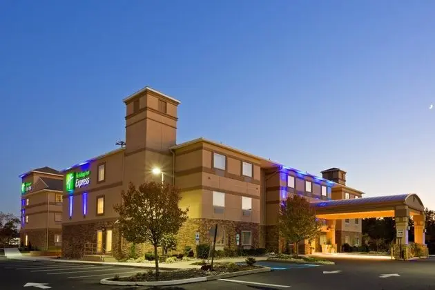 Holiday Inn Express Hotel & Suites Absecon - Atlan