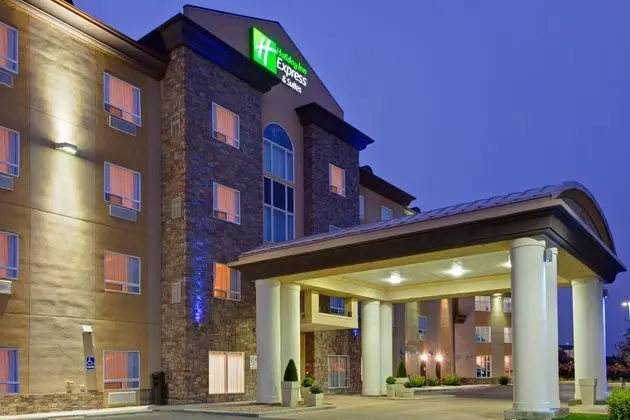 Holiday Inn Express and Suites Airport Calgary