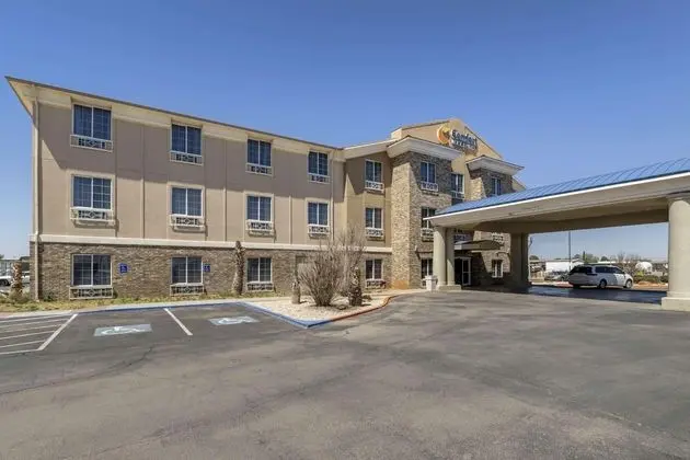 Holiday Inn Express and Suites Andrews