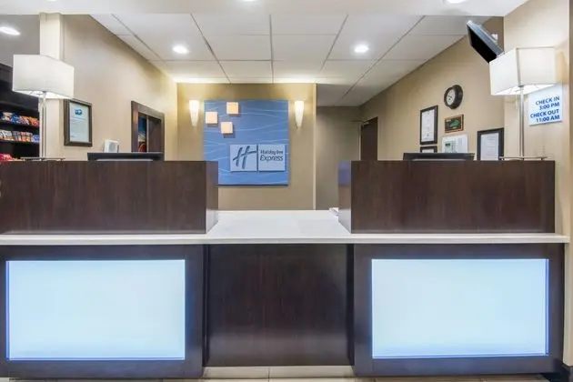 Holiday Inn Express and Suites Ashland - Dış Mekan