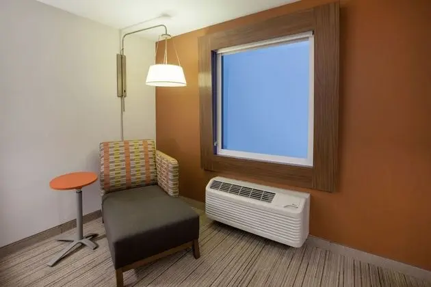 Holiday Inn Express & Suites Atlanta N - Woodstock, an IHG Hotel - Oda