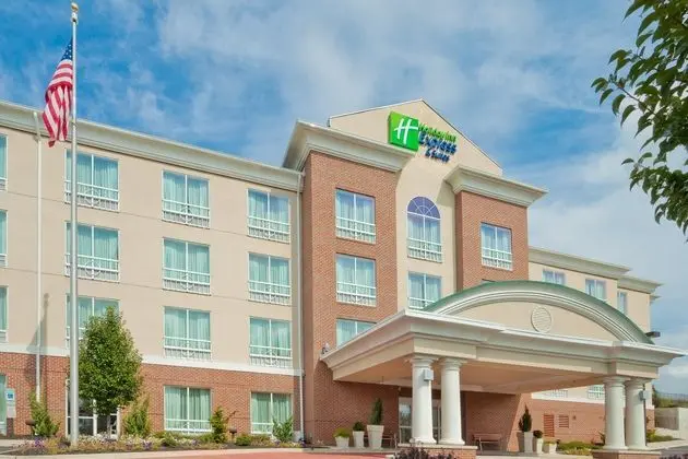 Holiday Inn Express and Suites Bethlehem