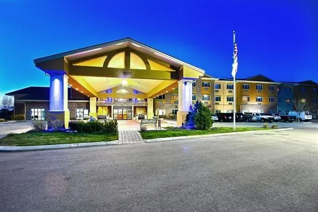 Holiday Inn Express and Suites Boise West-Meridian