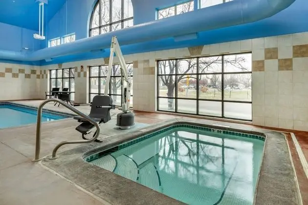 Holiday Inn Express and Suites Boise West-Meridian - Havuz