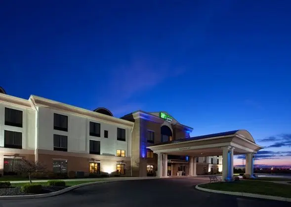 Holiday Inn Express and Suites Bowling Green