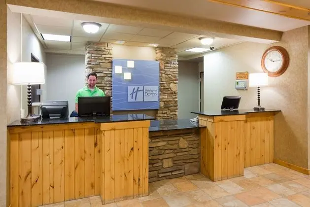 Holiday Inn Express and Suites Brainerd Baxter - Dış Mekan