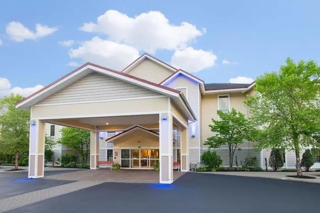Holiday Inn Express and Suites Brattleboro