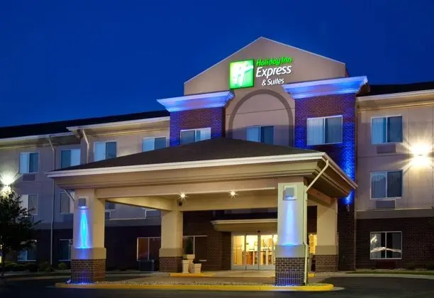 Holiday Inn Express and Suites Brookings