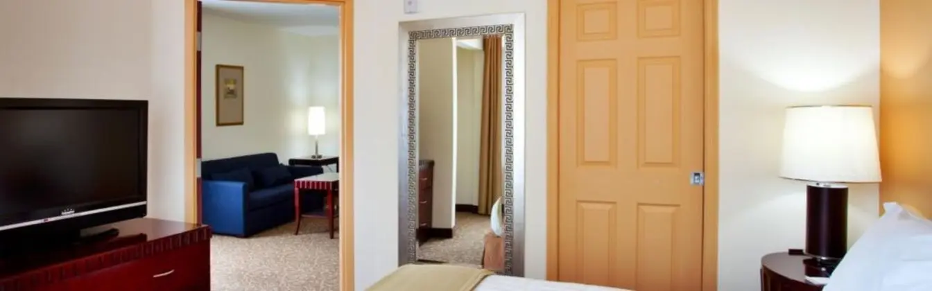 Holiday Inn Express and Suites Brooksville I-75 - Oda