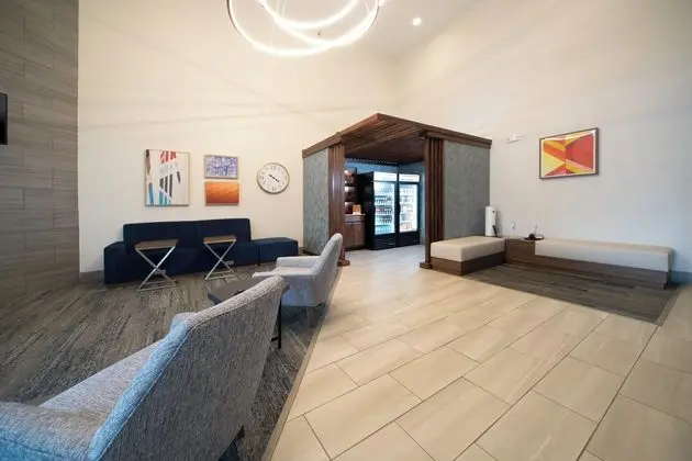 Holiday Inn Express and Suites Canyon - Dış Mekan