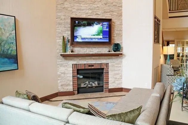Holiday Inn Express and Suites Cape Girardeau I 55 - Dış Mekan