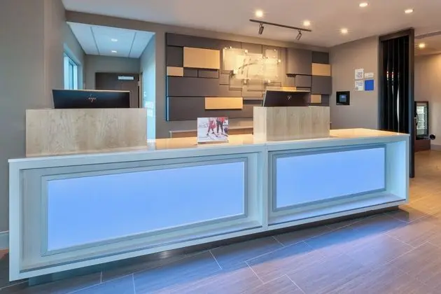 Holiday Inn Express & Suites Cedar Springs – Grand Rapids N, an IHG Hotel - Dış Mekan