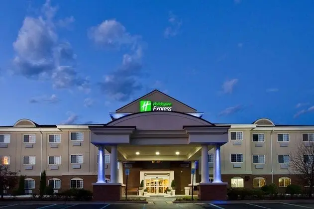 Holiday Inn Express and Suites Charlotte