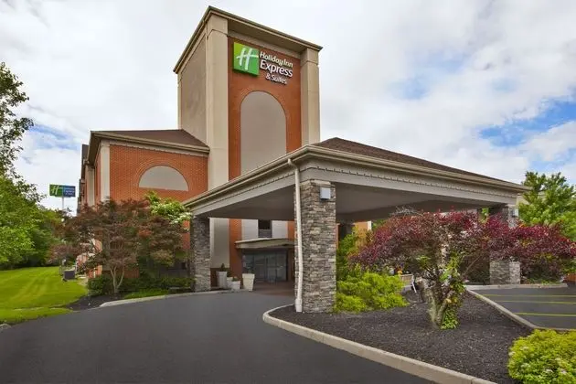 Holiday Inn Express and Suites Cincinnati Northeas - Öne Çıkan Resim