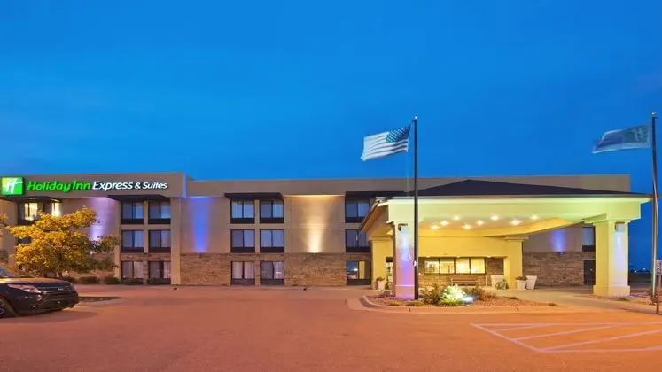 Holiday Inn Express and Suites Colby