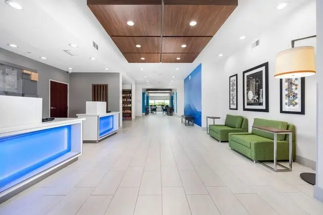 Holiday Inn Express and Suites Conroe I 45 North - Dış Mekan