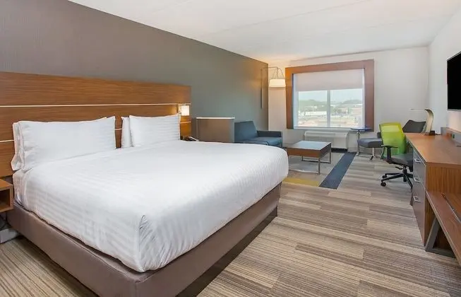 Holiday Inn Express & Suites Covington, an IHG Hotel - Oda