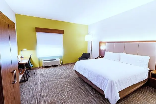 Holiday Inn Express Hotel & Suites Crestview - Oda
